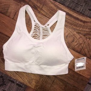 NWT PRO-FIT SEAMLESS SPORTS BRA